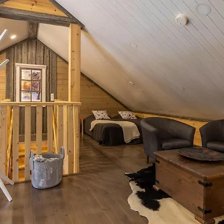 Kurjenkenkae By Hiyllaes アパート *