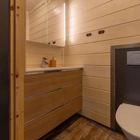 Kurjenkenkae By Hiyllaes Lejlighed *