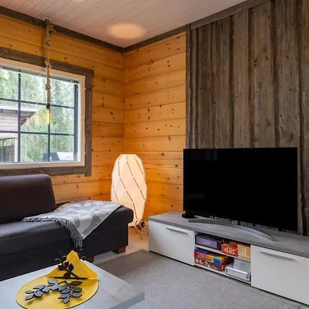 Kurjenkenkae By Hiyllaes *