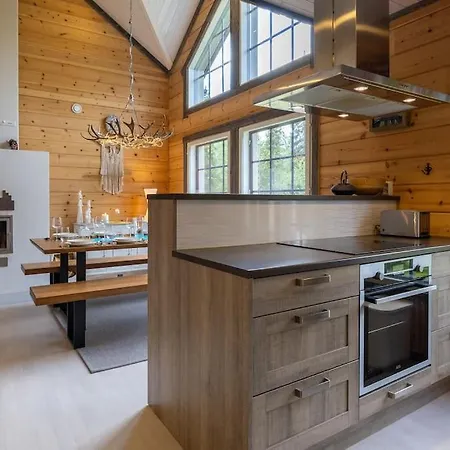 アパート Kurjenkenkae By Hiyllaes