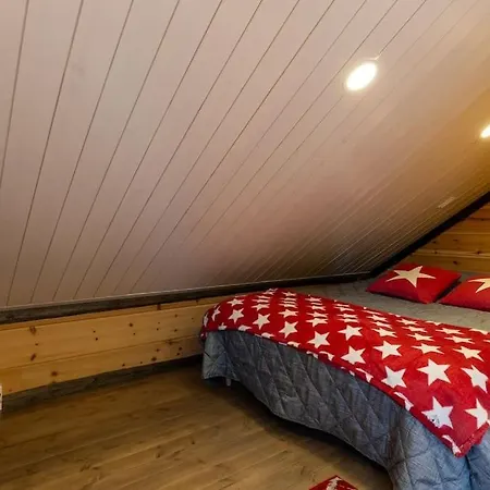 Kurjenkenkae By Hiyllaes * Kittilä