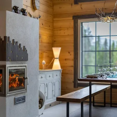 Kurjenkenkae By Hiyllaes * Kittilä