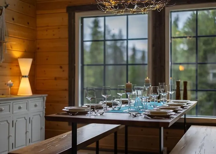 Kurjenkenkae By Hiyllaes