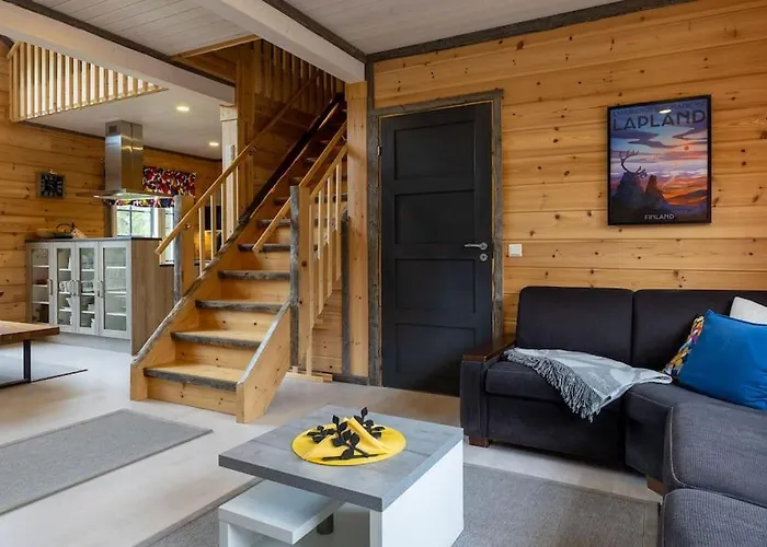 Kurjenkenkae By Hiyllaes Kittilä