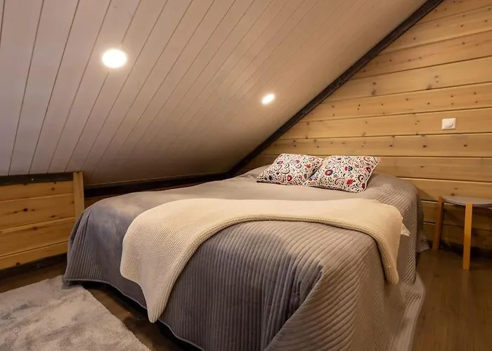 Kurjenkenkae By Hiyllaes شقة