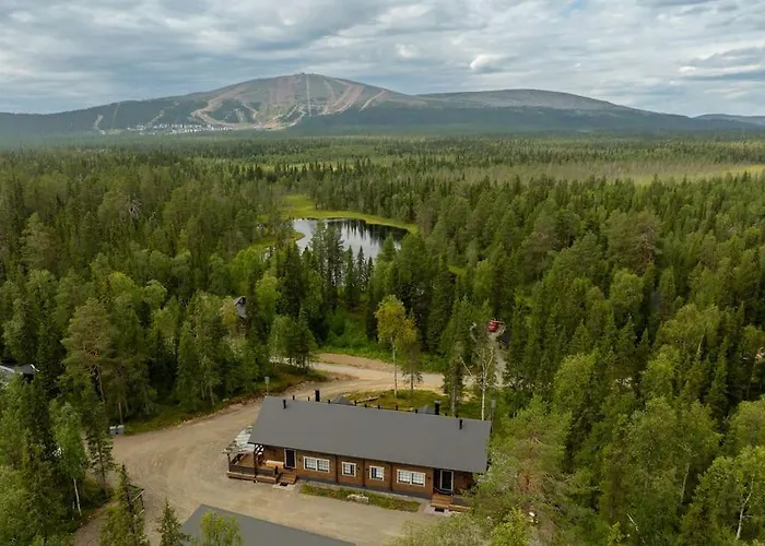 Kurjenkenkae By Hiyllaes